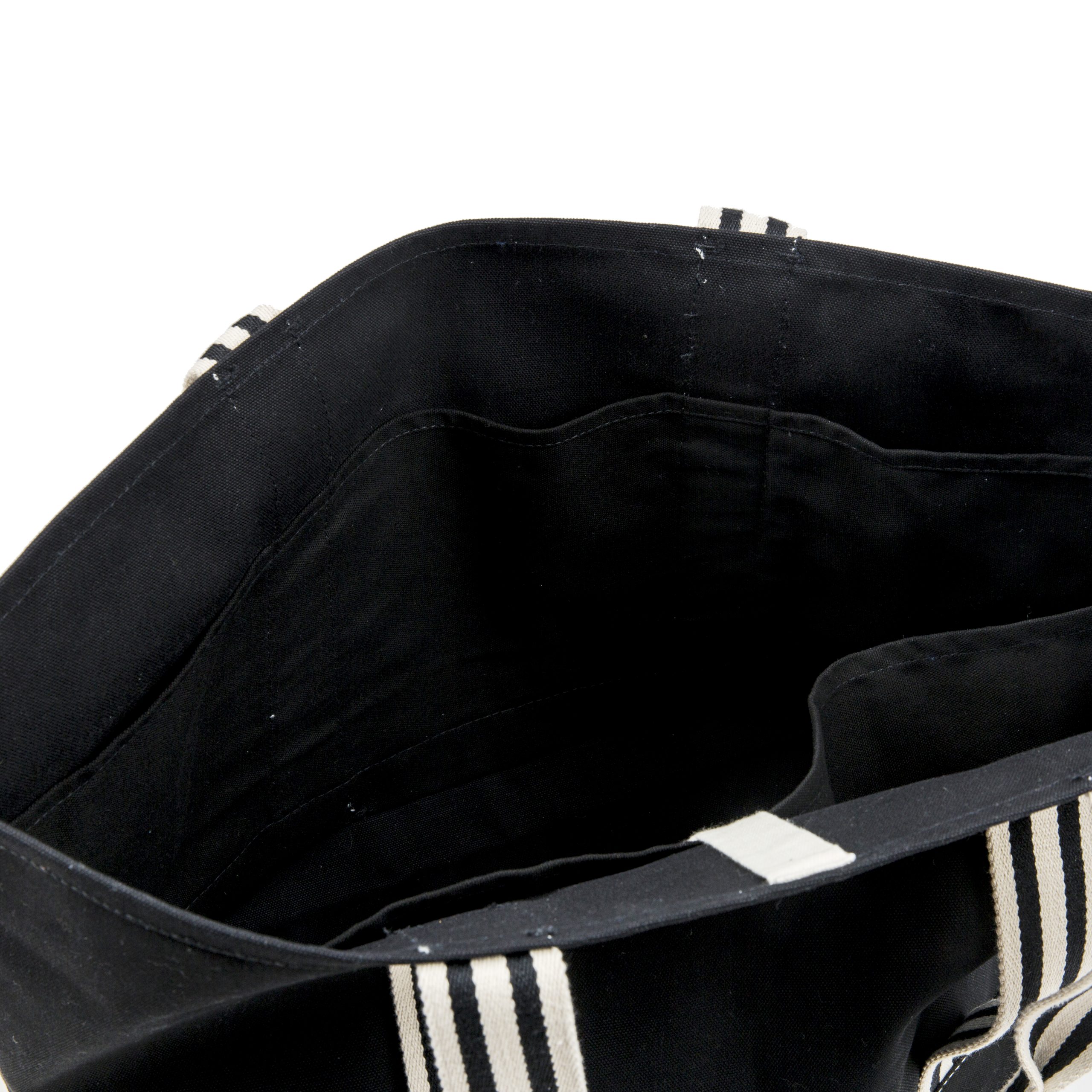 Yoga-Fitness-Black-Detail-scaled-1 Yoga Fitness Black