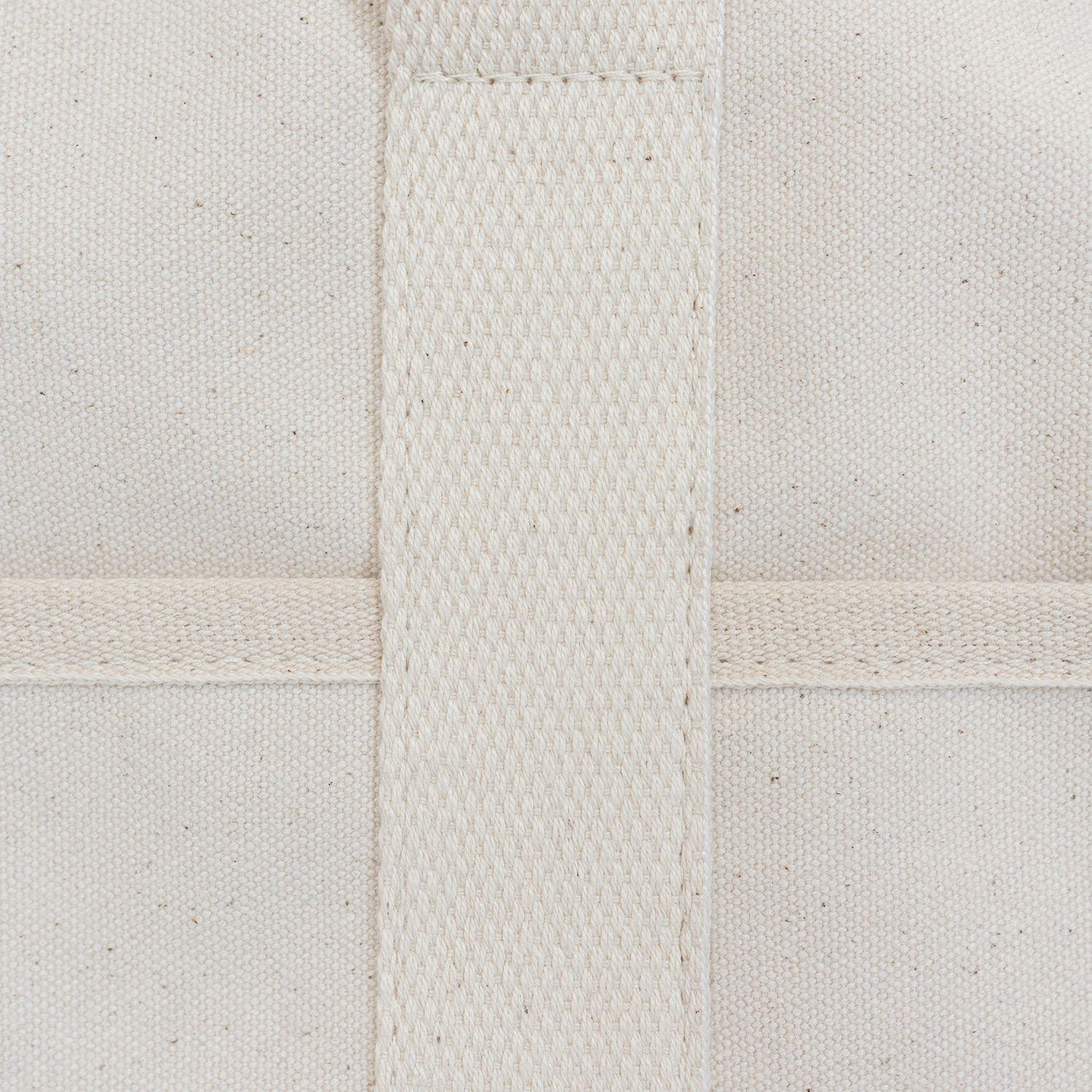 Puppy and Kitten Tote Puppy and Kitten Tote